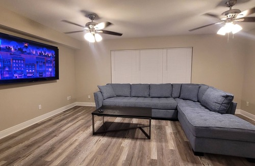 Lakewood House | Sports Man Paradise