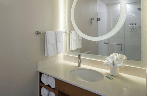Lake Charles Hotel | SpringHill Suites by Marriott Lake Charles
