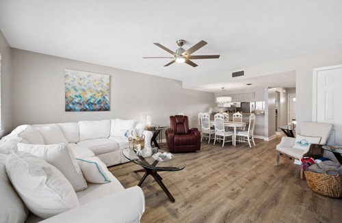 Laguna Beach Estates House | Starfish Hideaway! 90 Second Walk To Beach!