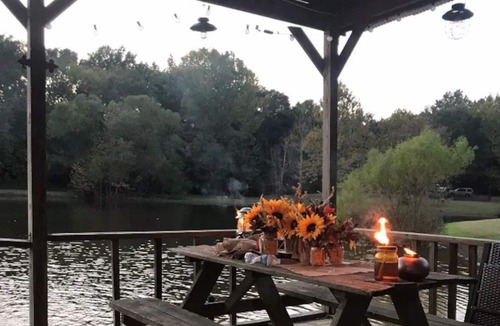 Mayhew Cottage | Starkville’s Best Kept Secret is a charming cottage in Starkville