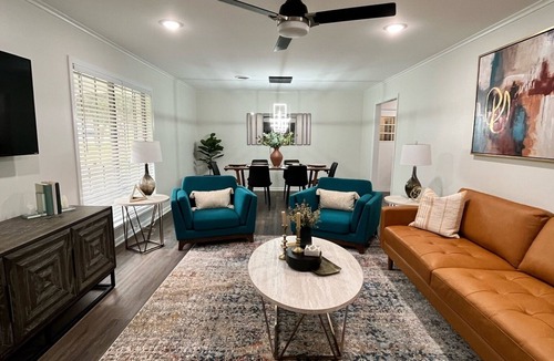 Grambling House | Stay Awhile at Casa Blanca - Minutes from Tech and GSU
