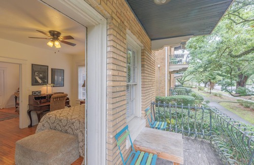 Hannon Park Condo | Stay in the Heart of Midtown Mobile | Pet Friendly