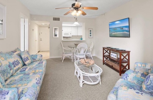 Marco Island Condo | Stay on the Beach and Stay on Budget.