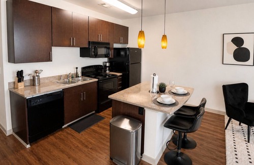Five Points South Apartment | Steel City King Studio Escape 2A