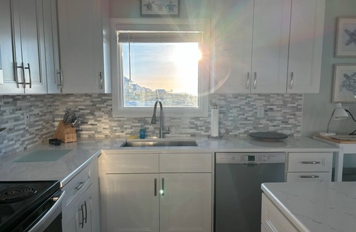 Southpointe House | STEP RIGHT ONTO THE SAND 180 degree VIEWS Uncrowded beach!