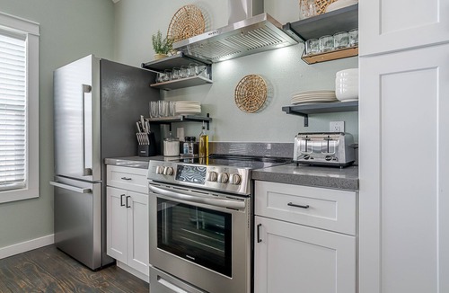 Port Bolivar House | Steps to Beach & Community Pool!