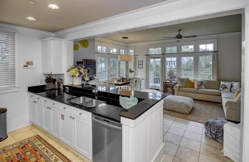 Beach District Apartment | Steps to Beach Club, Multi-Level WaterColor Condo, Slps 4, Perfect Location! condo