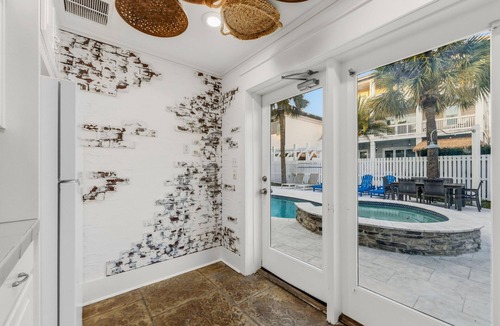 Delos House | Steps to White Sand Beach ~ Private Heated Pool & Hot Tub ~ Sleeps 17