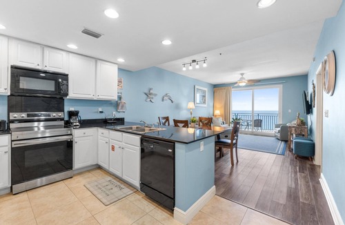 Panama City Beach Condo | Sterling Breeze by Panhandle Getaways