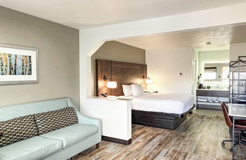 Pearl Hotel | Studio 6 Suites – Richland, MS/Jackson