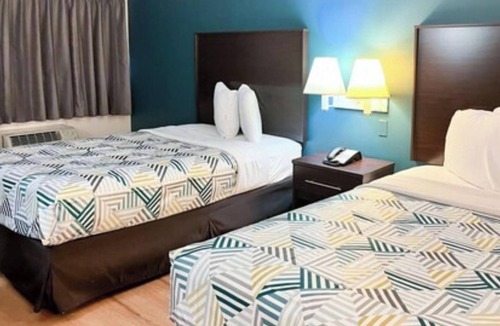 Flournoy Hotel | Studio 6 Suites Shreveport, LA – Industrial Loop