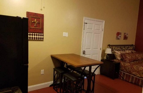 Algiers Point Apartment | Studio Apt in Historic Algiers Point Near Ferry