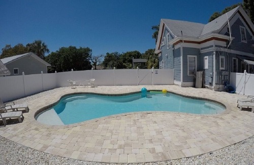 Altamont Manor Apartment | Studio Tampa Home in Fort Myers/House Villa Barra