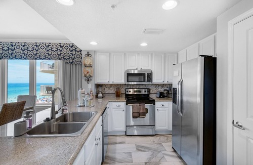 Long Beach Condo | ⛱️Stunning Gulf Front Views-Corner Unit-3BR Grandview East 405⛱️