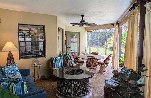 Deerfield Beach House | Stunning Indoor & Outdoor Living near Beach and Shopping. Close to Boca Raton
