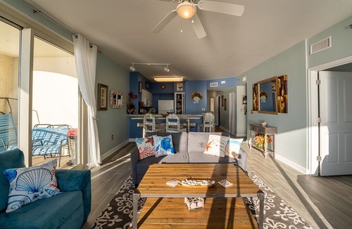 Panama City Beach Condo | Stunning#Luxurious#Comfy#Clean#2Kings#paradise Found!