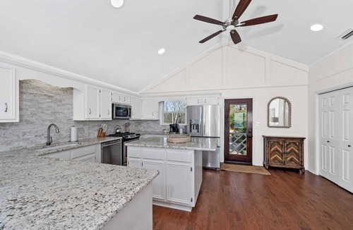 Alabama Gulf Coast Cottage | Stunning Mobile Bay views, a private pier, and coastal charm. Sleeps 8!