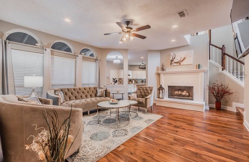 Allen House | Stunning, Modern, Spacious Getaway,2 game rooms, Pool/Hot tub