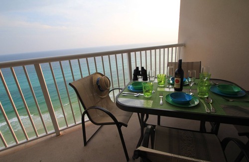 Long Beach Condo | STUNNING OCEANFRONT! ~ FREE BEACH CHAIRS! ~ SPECTACULAR VIEW!