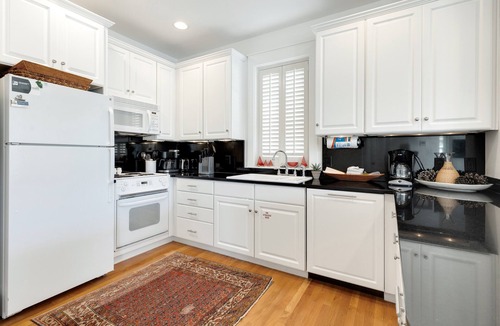 Laurel Grove House | Stunning Pet Friendly Home Ravens Run
