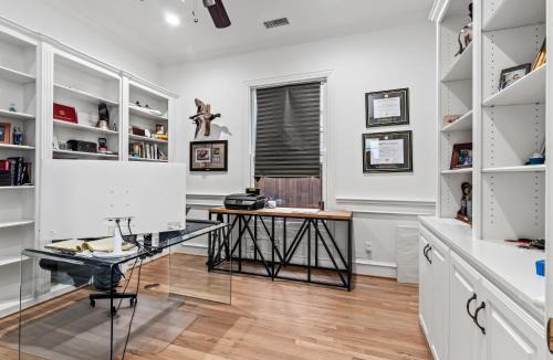 Park Cities House | Stunning Spacious Family Home in University Park