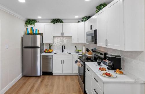 North Hyde Park House | Stunning Tampa Stay Prime Location & Comfort!