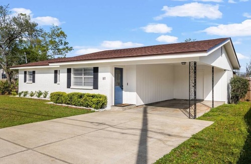 Lynn Haven House | Stylish 3BR/2BA House Minutes from PCB - Book now!