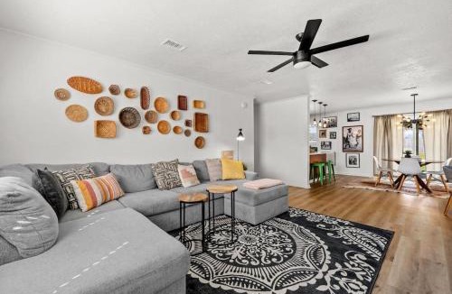 Lynn Haven House | Stylish 3BR 2BA House Minutes from PCB - Book now