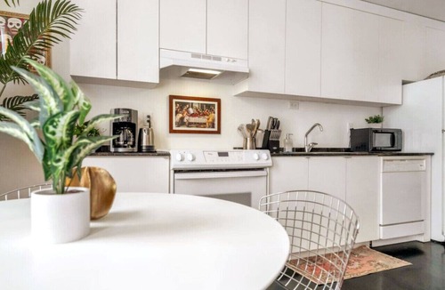 Central Business District Apartment | Stylish Carondelet Studio | Near Superdome