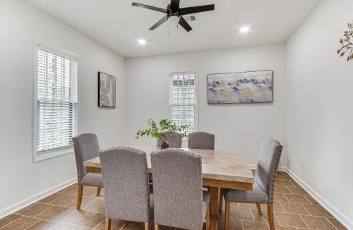 Downtown Jackson House | Stylish Home ~ 2 Mi to Jackson State & Belhaven!