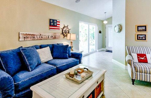 Holmes Beach Condo | Stylish island condo w/ heated private pool & lovely views - walk to the beach