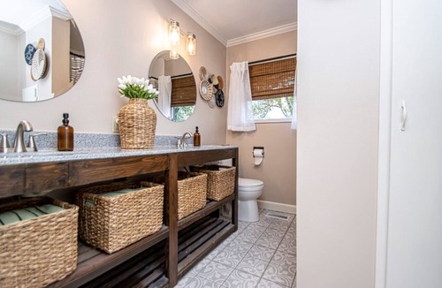 Hillcrest House | Stylish Quiet Home in the Heart of Midtown Little Rock