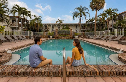 Beach Park Apartment | Stylish South Tampa Stay | Pool, Gym & King Suites