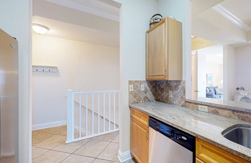 Santa Rosa Beach House | Stylish townhouse condo near the beach w/full kitchen, WiFi, and shared pool