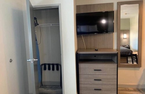Bay VIew Addition Hotel | Suburban Extended Stay Hotel near Panama City Beach