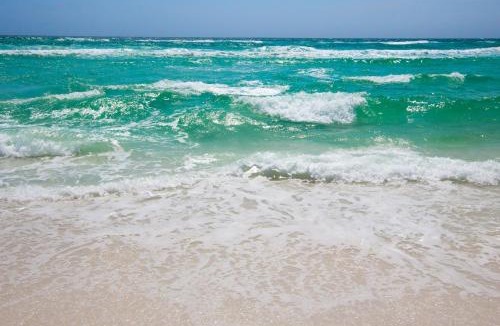 Village of Sugar Beach House | Sugar Sand Retreat – 3-Bed, 2-Bath Beach Getaway with Private Pool, Sleeps 8!