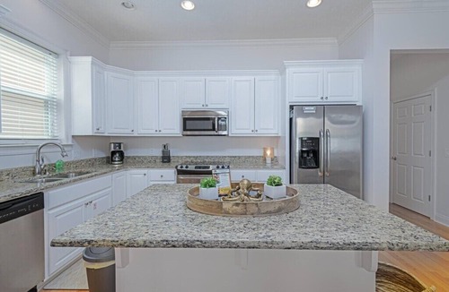 Gulf Lagoon Beach House | ★ Sugar Sands ★ Steps to Beach ★ Balconies ★ Pool★