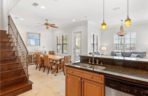 Villa Lago House | SUGAR