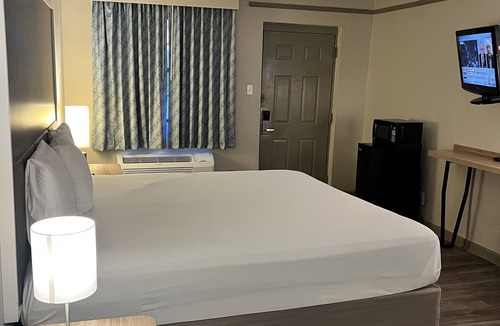 Sulphur Hotel | Sulphur Extended Stay