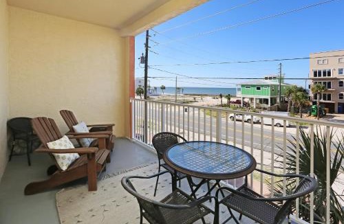 Mexico Beach Apartment | Summerhouse 209 by Pristine Properties Vacation Rentals