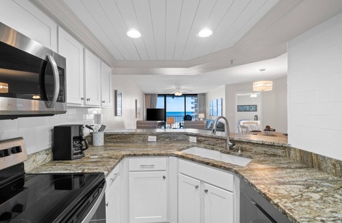 Crescent Beach Condo | Summerhouse 609B - Beachfront, 2 Pools, Pickleball, Hot Tub, Free Golf Daily