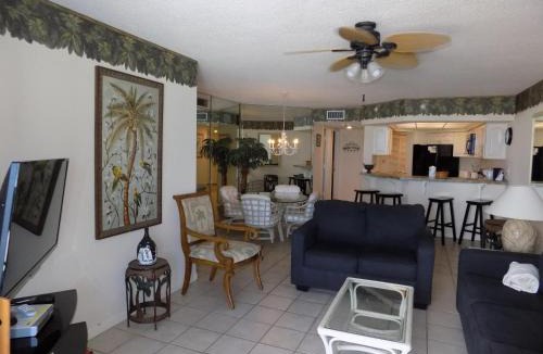 Biltmore Beach House | Summerhouse Beach Condo 307B