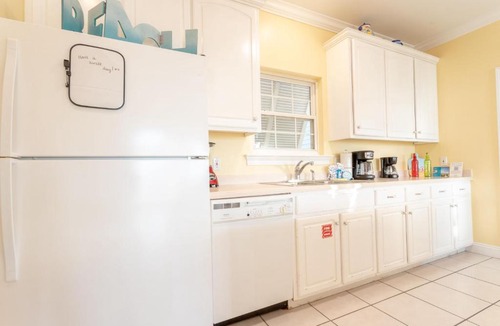 Lullwater Beach Apartment | Summertowne By BlueSwell