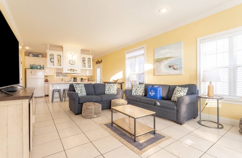 Lullwater Beach House | Summertowne Cottages Next to Pier Park, Ocean Views w/Pool!