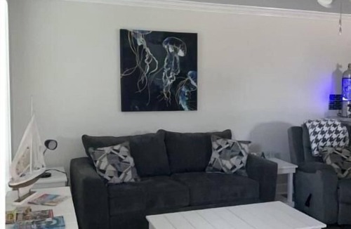 Upper Grand Lagoon House | Sun Diver is charming, close to marinas, and water sports on East end of PCB, FL
