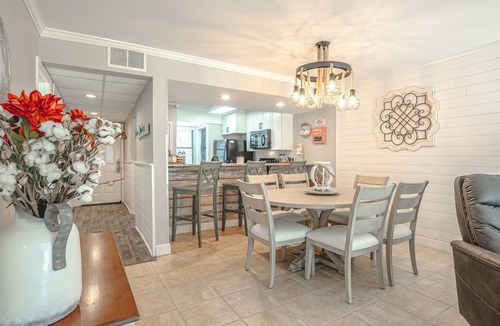 Panama City Beach Villa | ⛱️ Sun-drenched Sand Dollar Villa | ground floor, easy walk to beach and dining