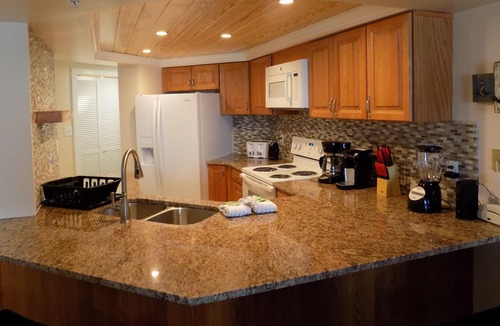 Biltmore Beach Condo | Sun, Fun, White Sand Beaches and Ocean Breezes! Do it all at The Summerhouse!