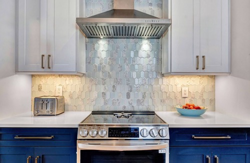 East End House | Sun Of A Sailor - Pet Friendly, Beach Front, Swimming Pool, St George Island!