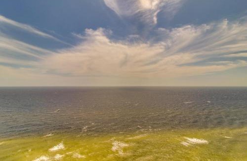 Panama City Beach Apartment | Sunrise Beach 1401 - Beachfront Condo