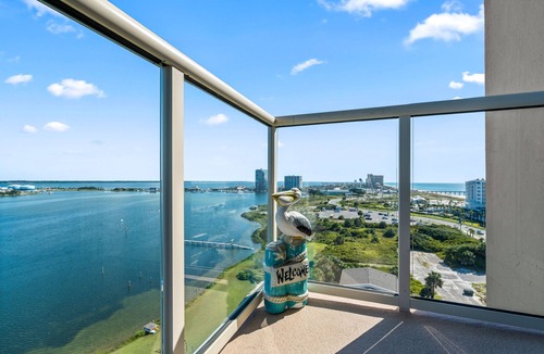 Villa Sabine Condo | Sunset Bay Views! 3BR Condo with Pool, Dock and Beach Access
